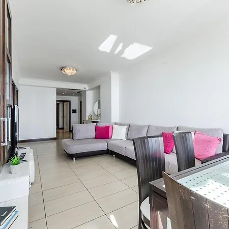 The Beachfront Horizont By Ps Lägenhet