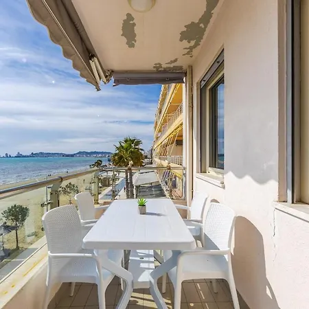 The Beachfront Horizont By Ps 公寓