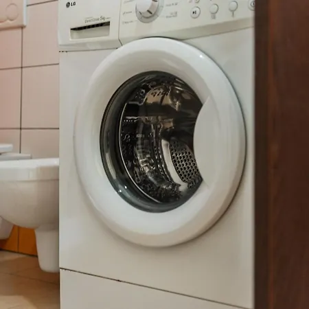 The Beachfront Horizont By Ps *