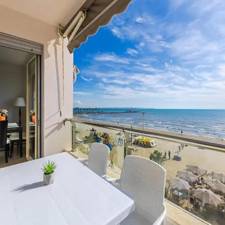 公寓 The Beachfront Horizont By Ps *