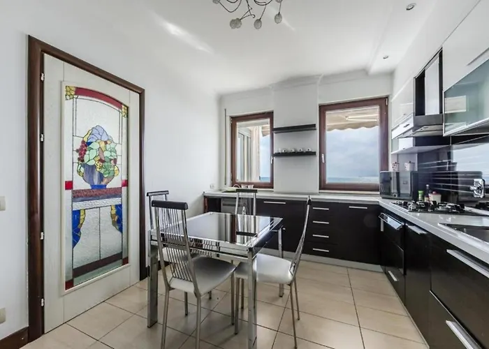 The Beachfront Horizont By Ps